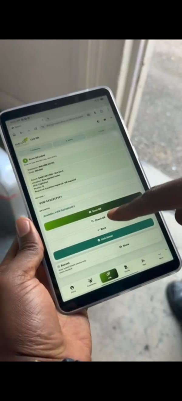 Digital field worker using VEXON